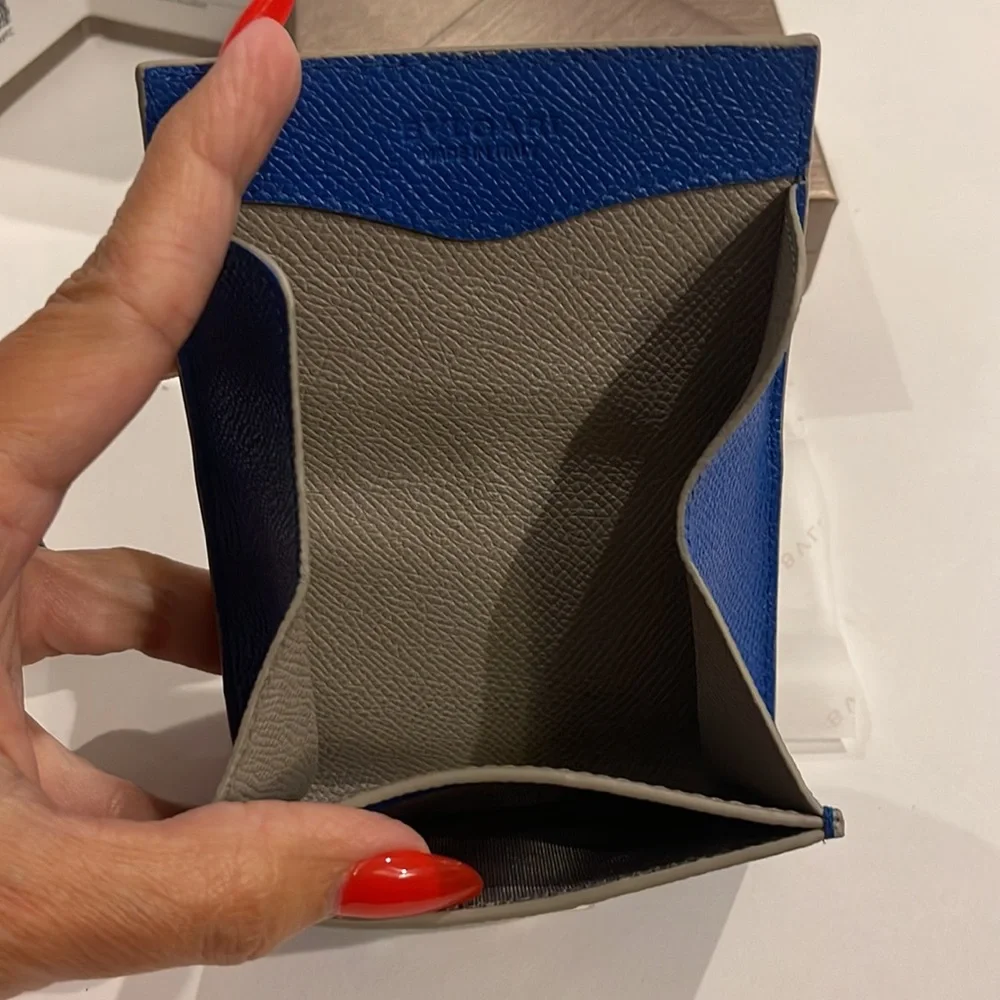 Bulgari Card Wallet w/ Certification, really unique and sophisticated